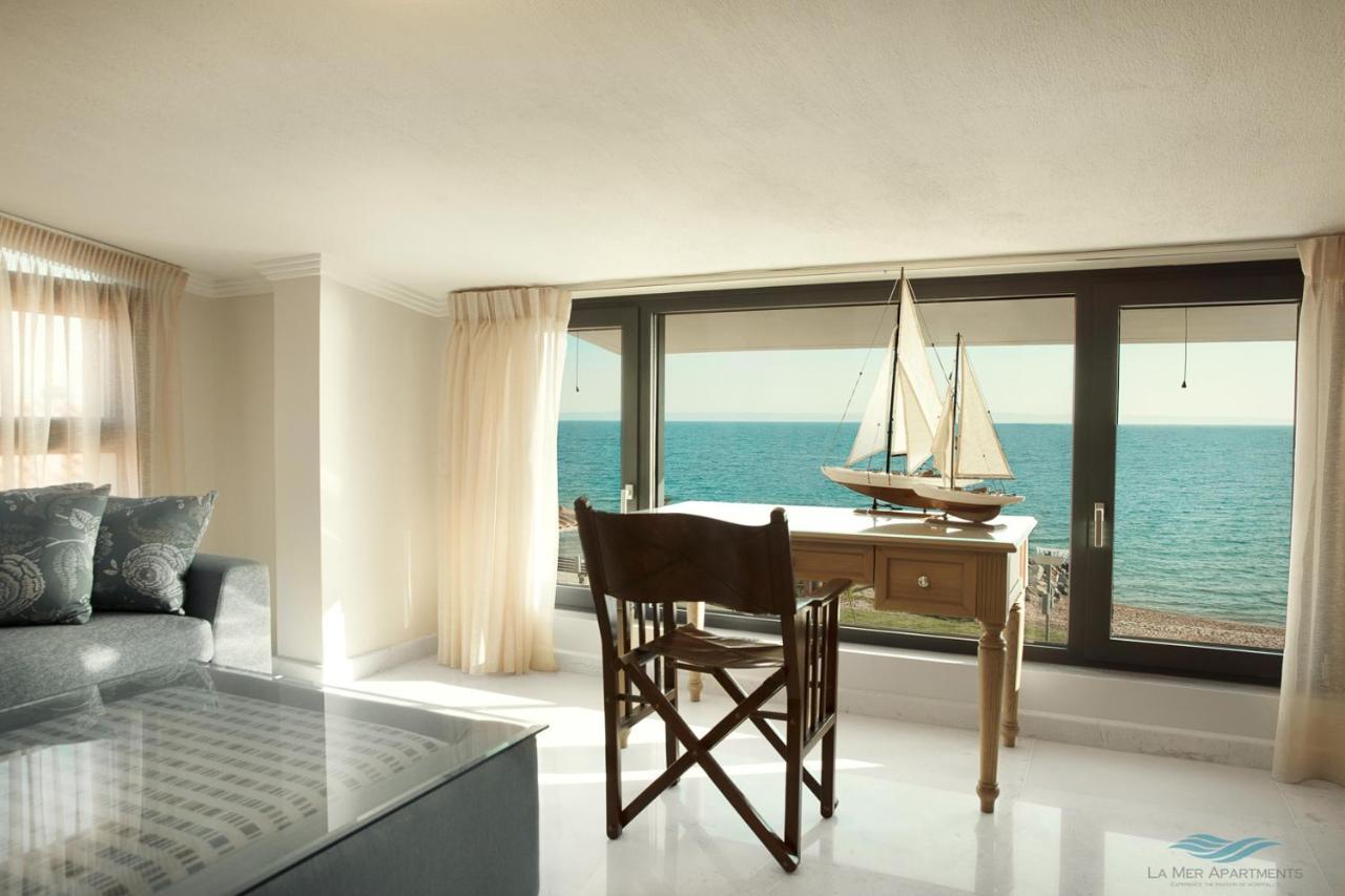 La Mer Apartments Nikiti  Ngoại thất bức ảnh