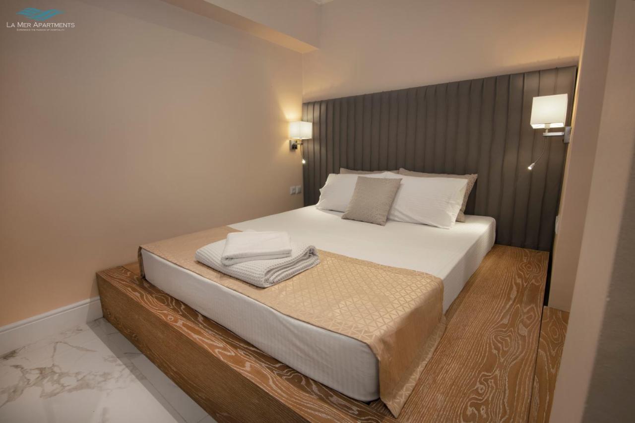 La Mer Apartments Nikiti  Ngoại thất bức ảnh